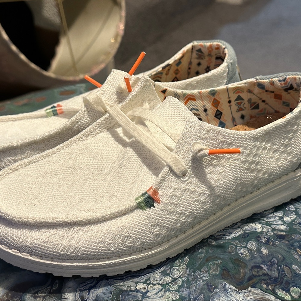 Hey Dude Women's Wendy Boho White Crochet Slip-on Casual Shoes Loafer size 8